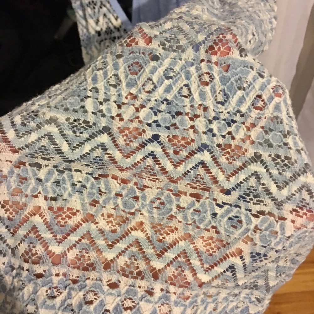 Chevron Lace Top - Picture 2 of 2